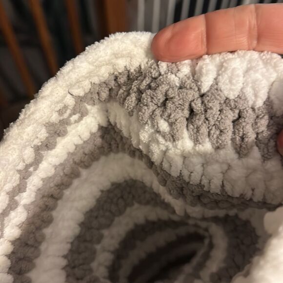 5 for $25 Knitted kids long toboggan - Picture 8 of 8